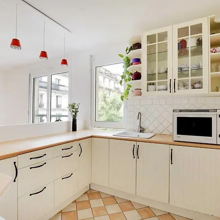 Daire Charming Bright Apt - 3br-6p- Canal Saint-martin Paris